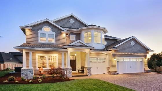 Selling a home is a lot of work, but there are ways to instantly make buyers fall for your home. Here's how.